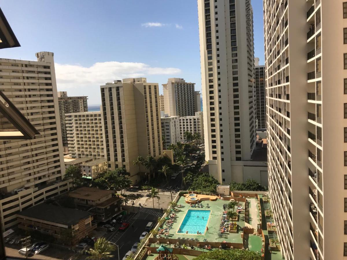 Waikiki Banyan Daire Honolulu Dış mekan fotoğraf